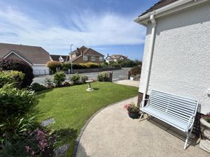 Photo 30- click for photo gallery